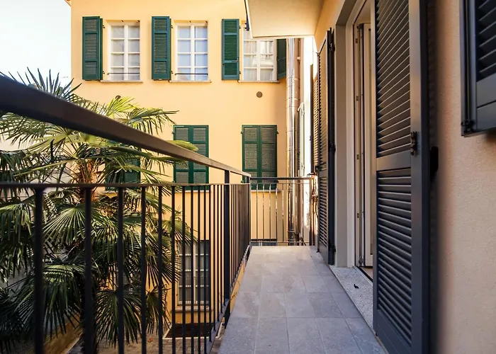 Spazio 77 By "The House Of Travelers" Côme
